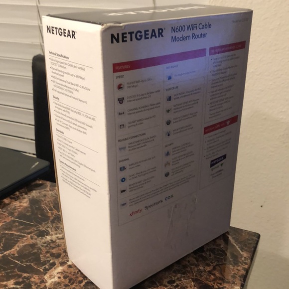 NETGEAR C3700 N600 WiFi CABLE MODEM ROUTER DUAL BAND GIGABIT 340 MBPS FAST ! - Picture 3 of 16